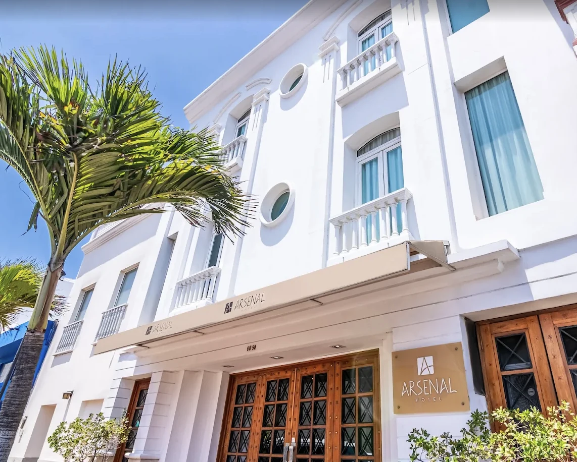 Arsenal Hotel