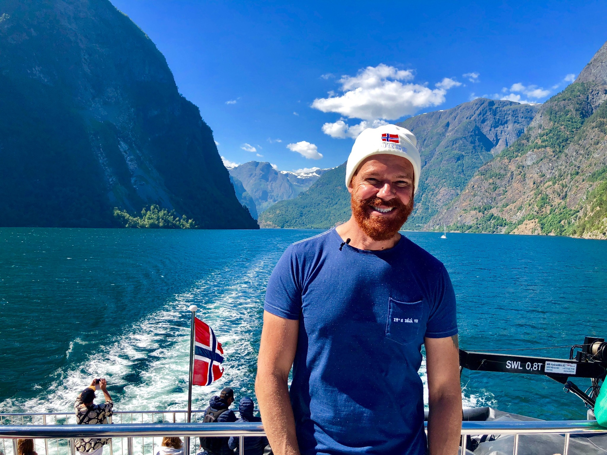 Lipe Camanzano na Noruega — fiordes