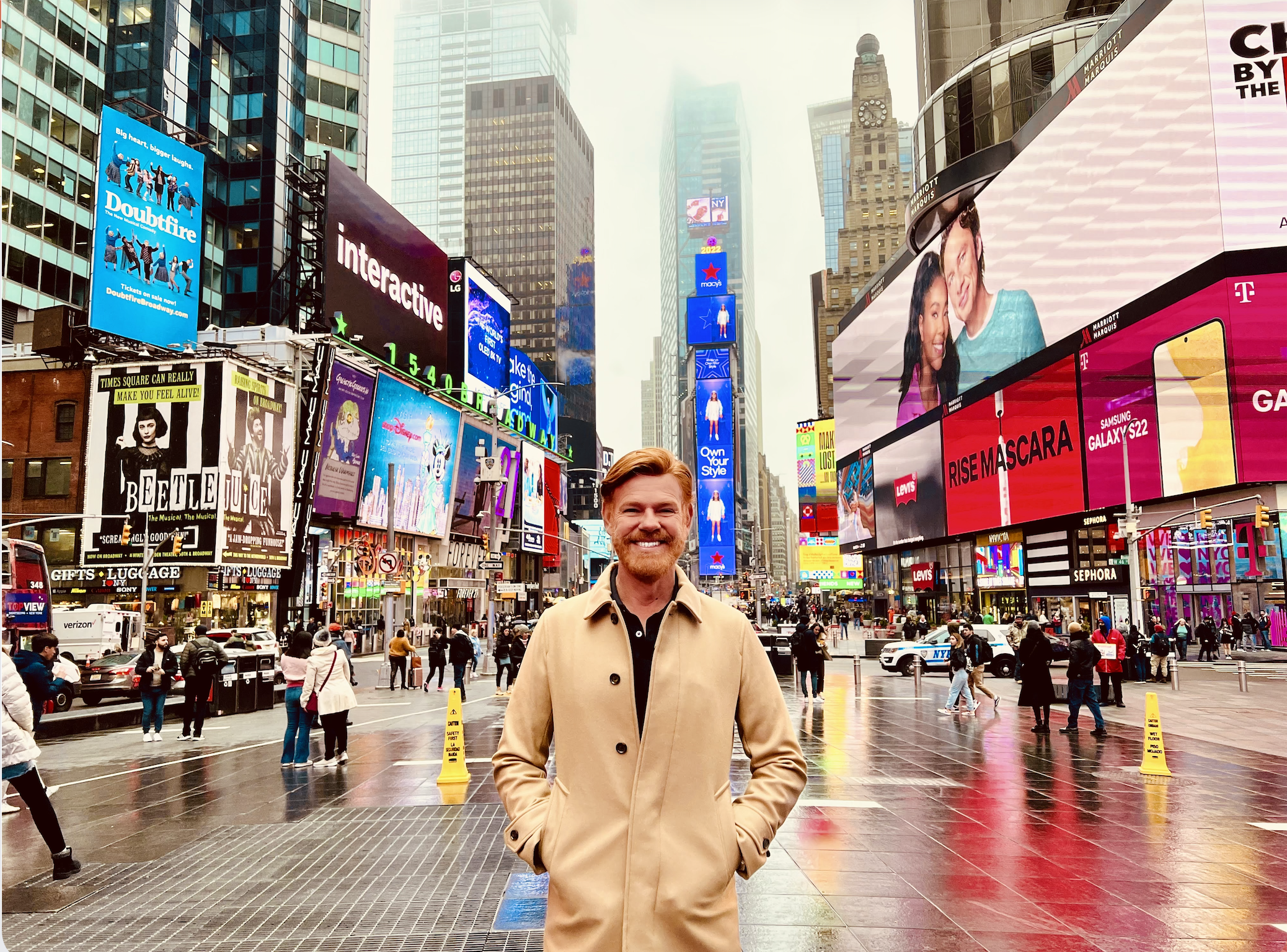 Lipe in Times Square
