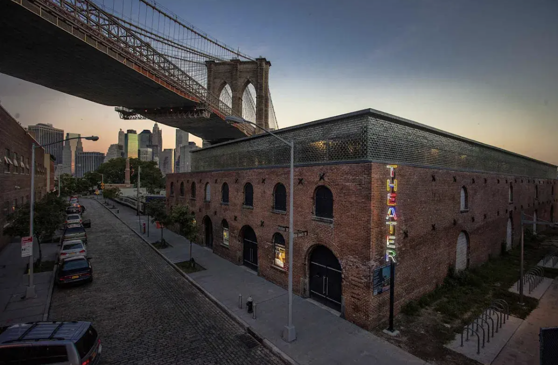 Neighborhoods, waterfronts and the city from the water